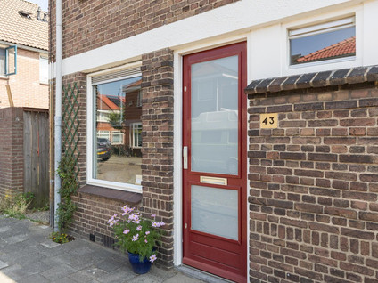 M. de Klerkstraat 43