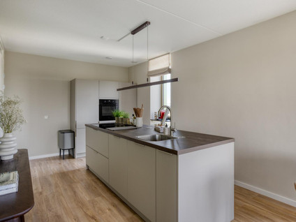 Atelierstraat 276