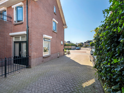 Buurtlaan west 15