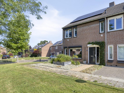 Burgemeester Lambertstr 25