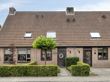 Domineesakker 14