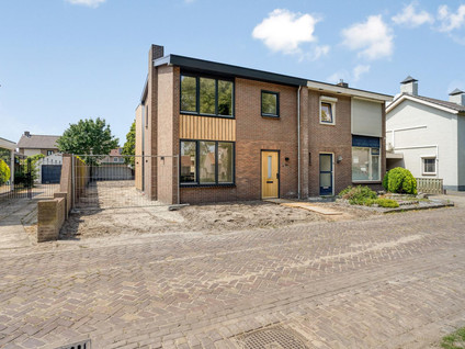 Burgemeester Woltersstraat 54