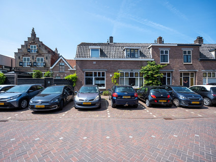 Lange Burchwal 63