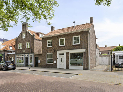 Vincent van Goghplein 12