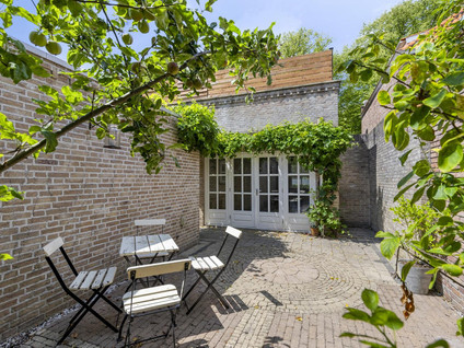 Vincent van Goghplein 12