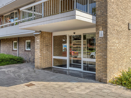 Admiraal De Ruyterweg 13