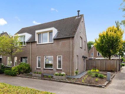 Krollerbocht 27