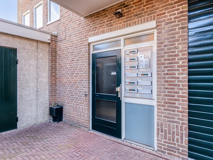 Sluisweg 24