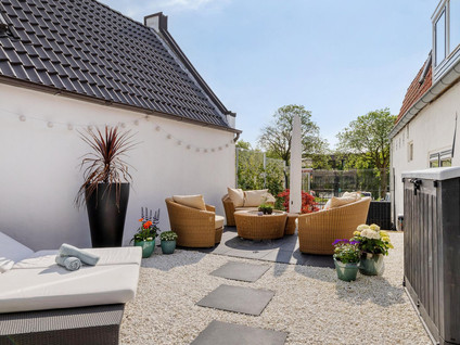 Dorpsstraat 42b
