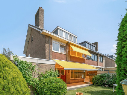 Van Der Leeuwlaan 2