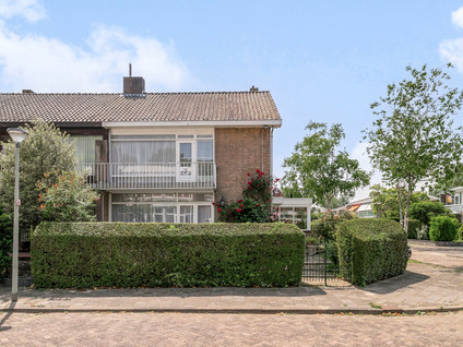 Van Der Leeuwlaan 2