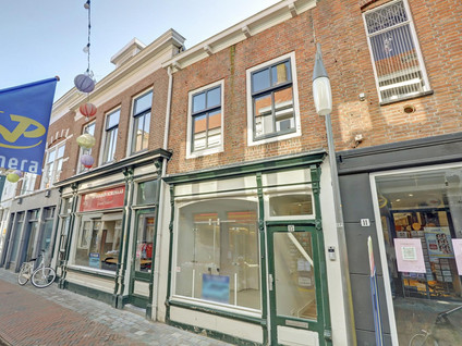 Sint Adriaanstraat 13