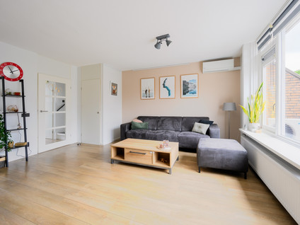Lau Mazirelstraat 8