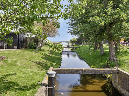 Wormerringdijk 7