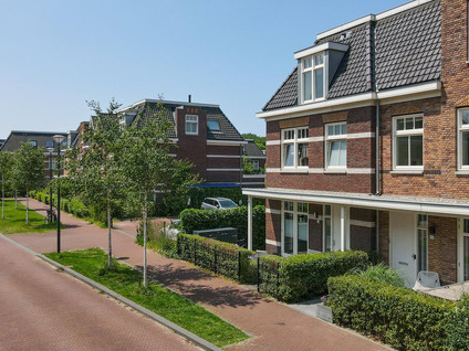 George Seferislaan 14