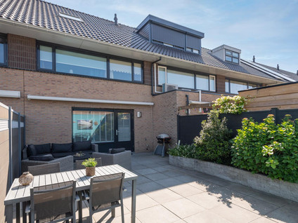 Boterbloem 28