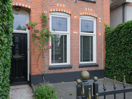 Ambtstraat 127