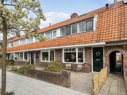 Pieter de Hooghstraat 19