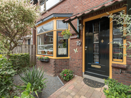 Clementstraat 19
