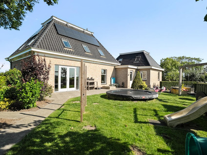 Middenweg 2a