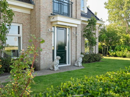 Middenweg 2a