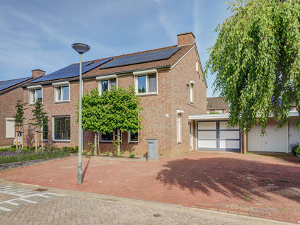 Bosbeeklaan 18
