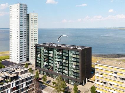 Waterfront 358