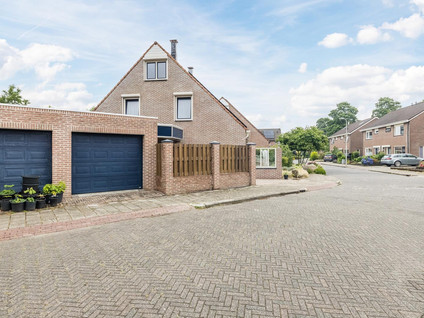 De Helling 8
