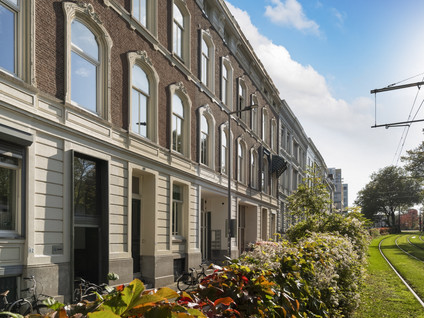 Eendrachtsweg 64D