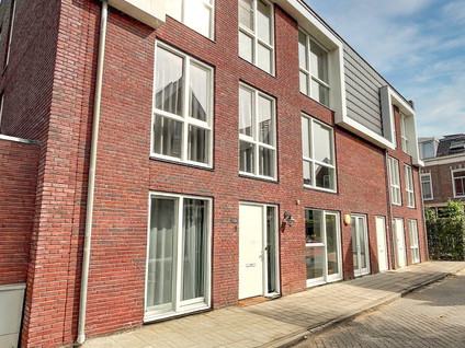Berkenhof 11