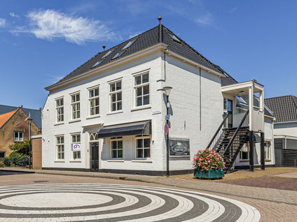 Kerkstraat 14