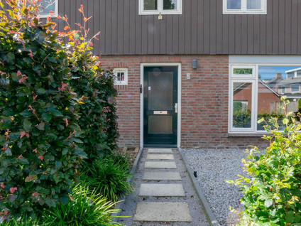 Emmastraat 2