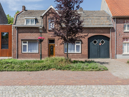 Singelstraat West 13