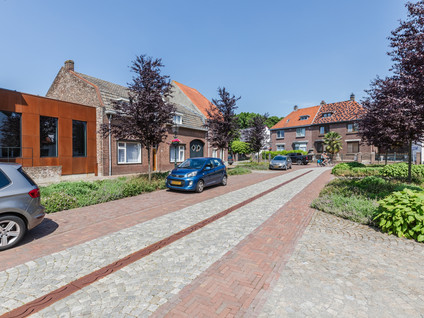 Singelstraat West 13