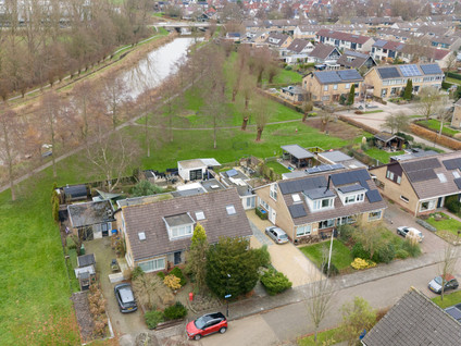 De Terpen 9