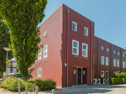 P. Engelvaartstraat 15