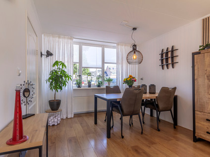 Hoogstraat 62
