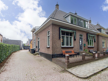 Kerkstraat 6