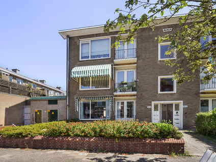 Emmastraat 44