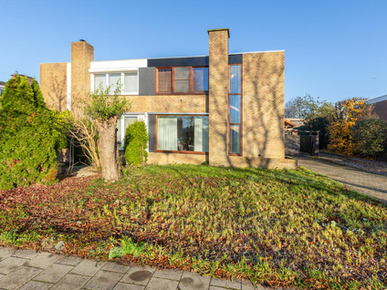 Ruys de Beerenbroucklaan 25