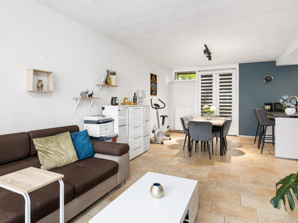 van Voorststraat 8