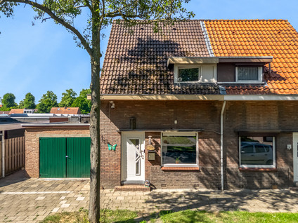 Esdoornstraat 18