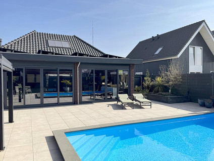 Roode Kreek 4