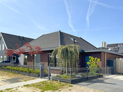 Roode Kreek 4