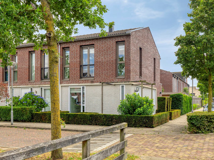 Donkervoortseloop 18