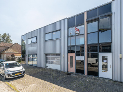 Weg en Land 33b