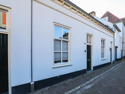 Kleine Kerkstraat 6