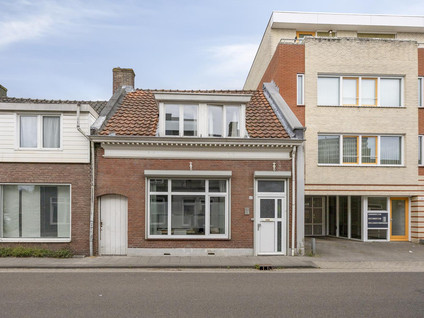 Hoefstraat 63