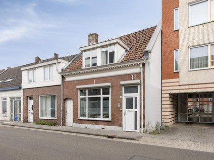 Hoefstraat 63