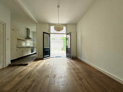 Adriaanstraat 22